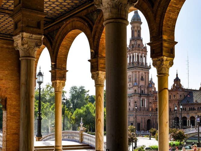 Alquiler de maquinaria en Sevilla